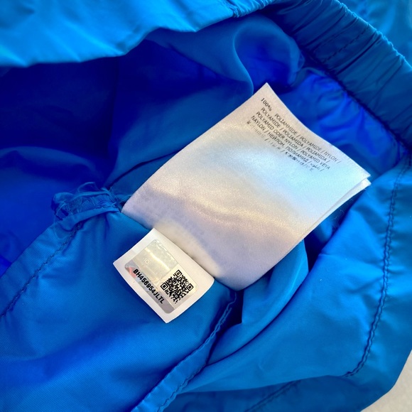 Authentic Moncler Lightweight Blue Jacket (size 8) - Picture 6 of 7